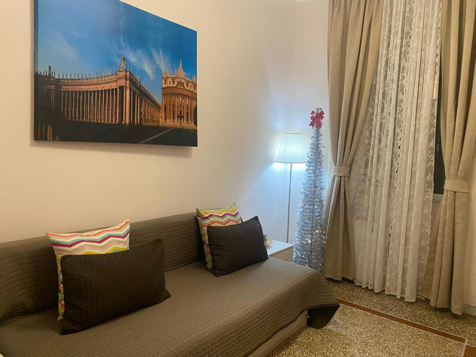 Emi House Re Di Roma , Intero Appartamento - 80 Mq *